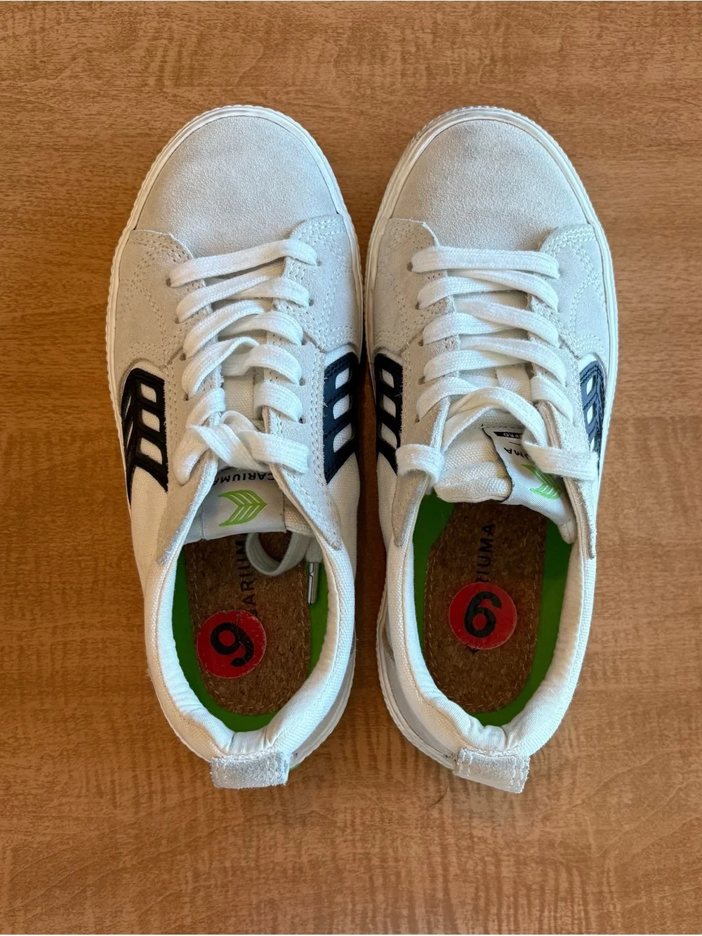 Cariuma Pro Low-Top Black and White Sneakers